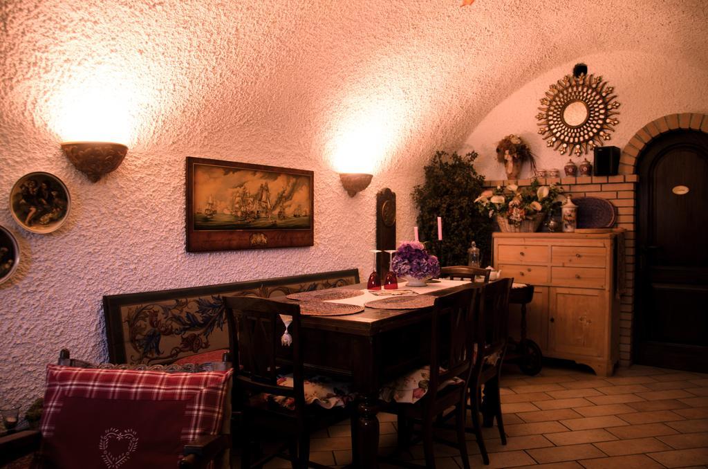 דומודוסולה B&B Villa Moro - Family House חדר תמונה